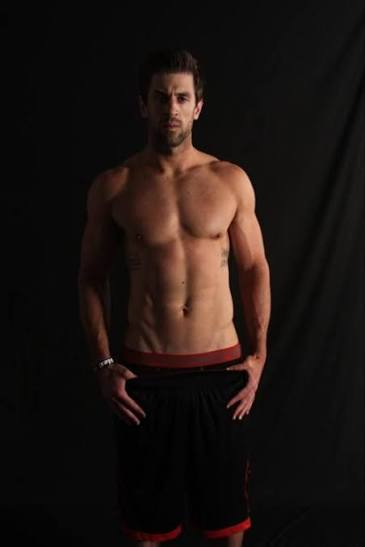 google search: Aaron Rodgers sexy